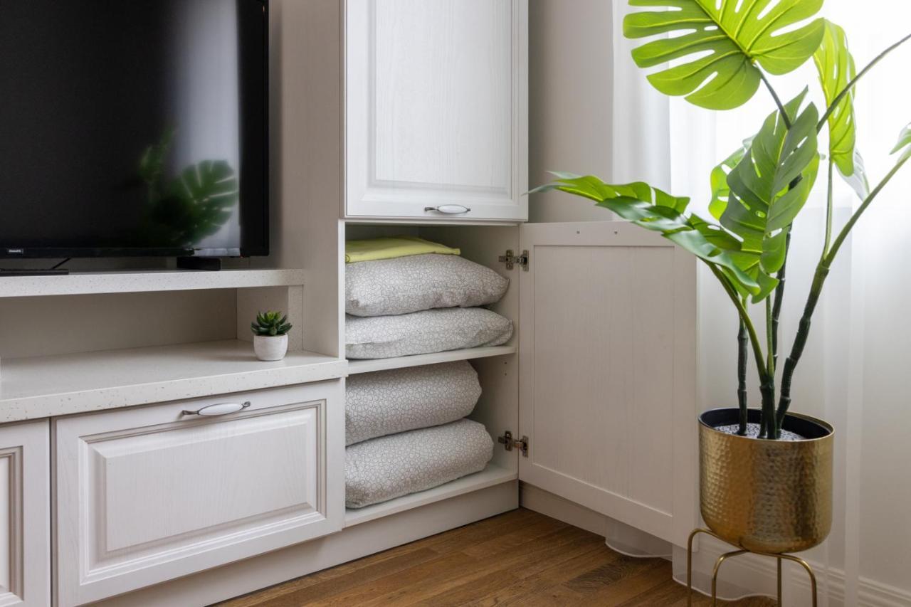 Brand New, Cozy And Quiet 1 Bedroom Apartment, Free Parking 탈린 외부 사진