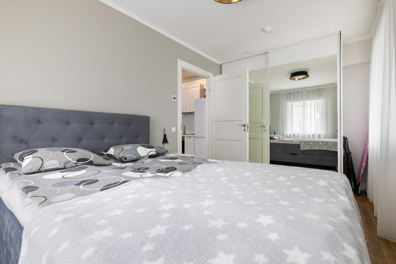 Brand New, Cozy And Quiet 1 Bedroom Apartment, Free Parking 탈린 외부 사진