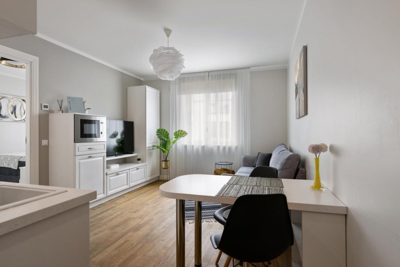 Brand New, Cozy And Quiet 1 Bedroom Apartment, Free Parking 탈린 외부 사진