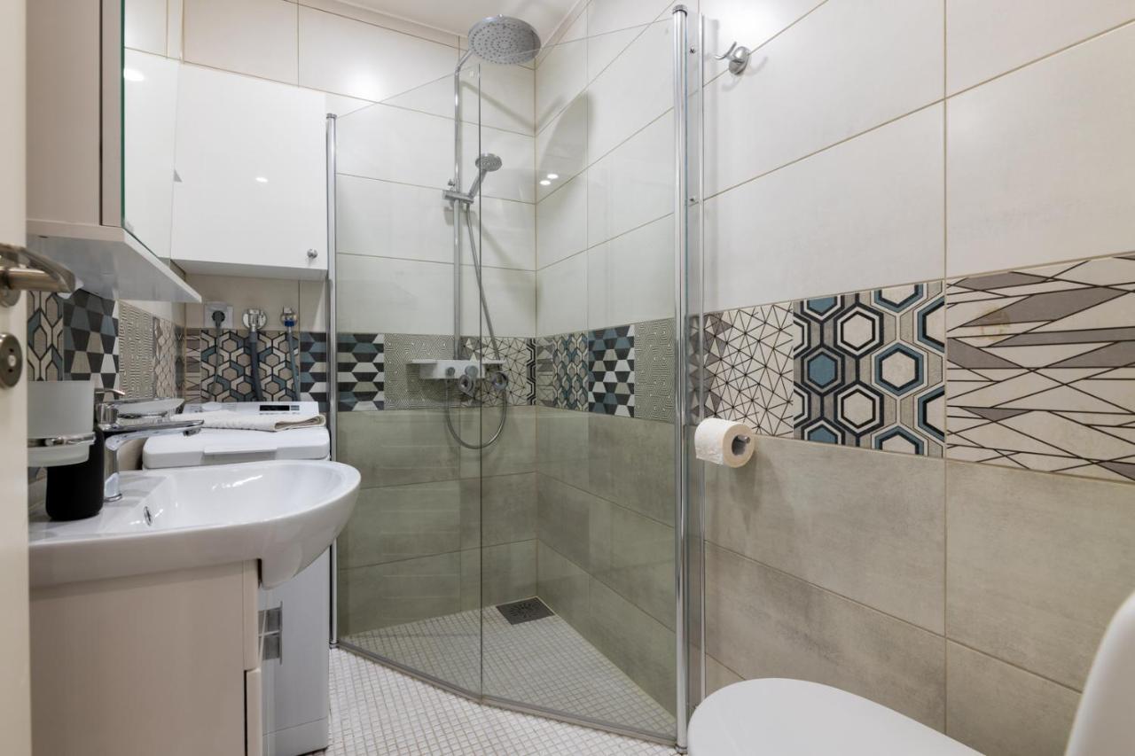 Brand New, Cozy And Quiet 1 Bedroom Apartment, Free Parking 탈린 외부 사진